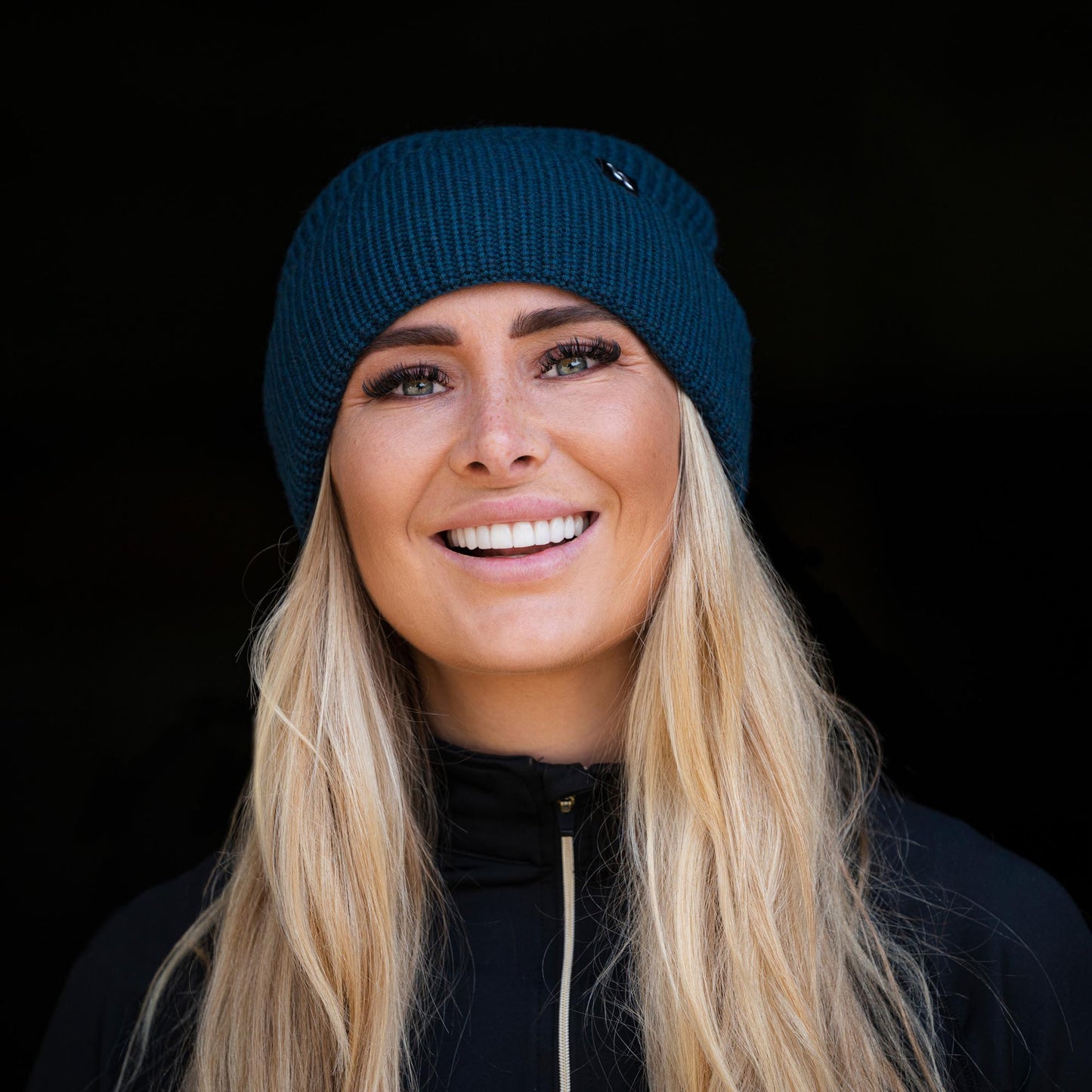 "Ava" Wolmix beanie met omslag
