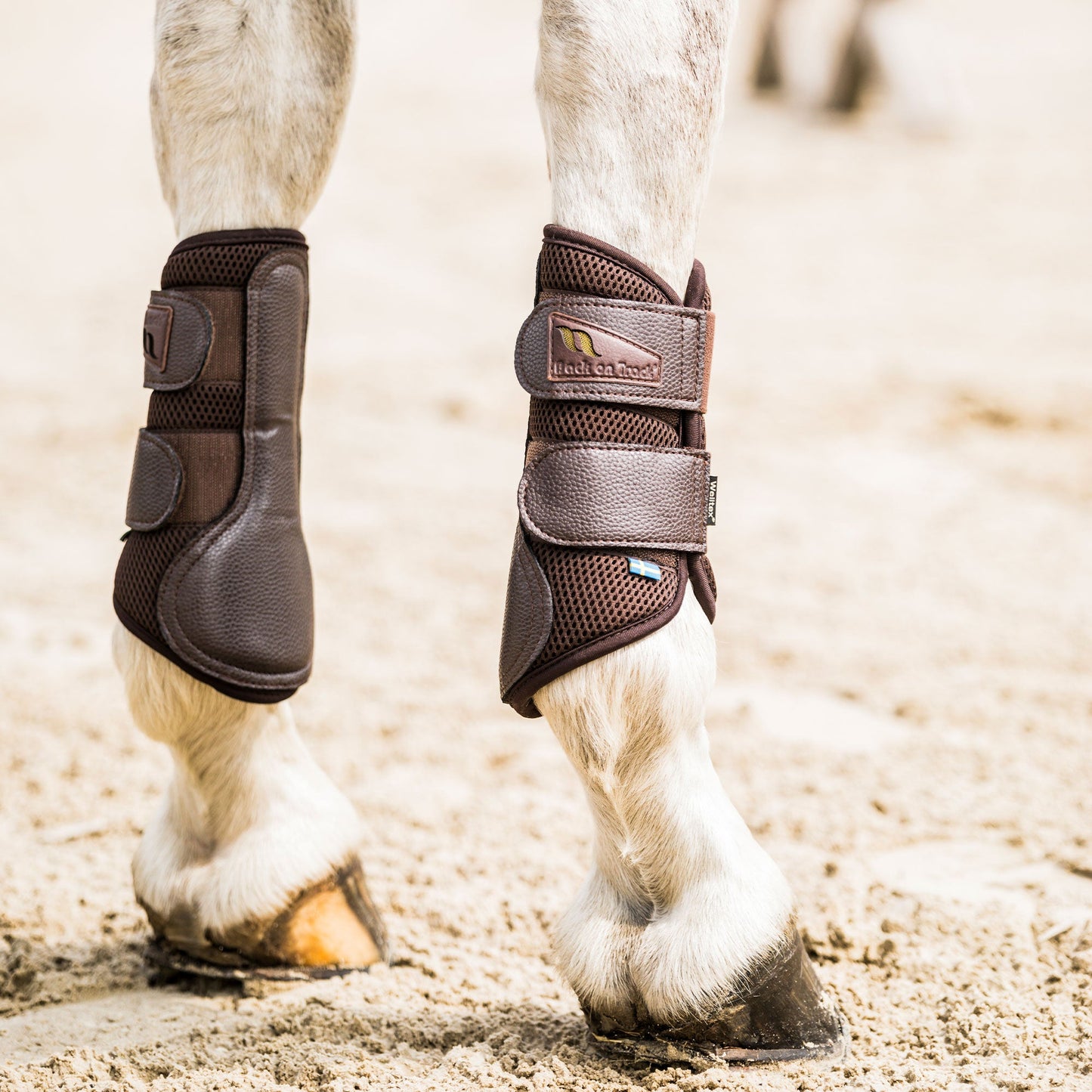 "Airflow" Brush Boots