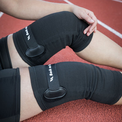 Knee Brace with fastening