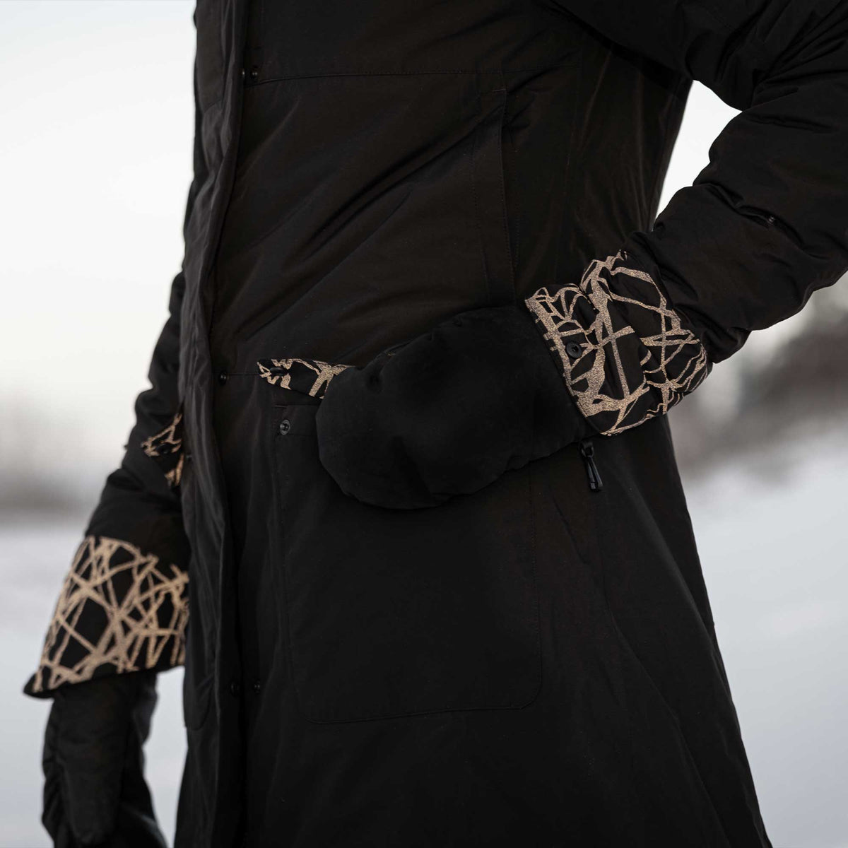 OUTTRAKK W's Reflective Coat