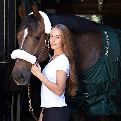 Grimludd, Vit - Back on Track Sverige (5300130742427)