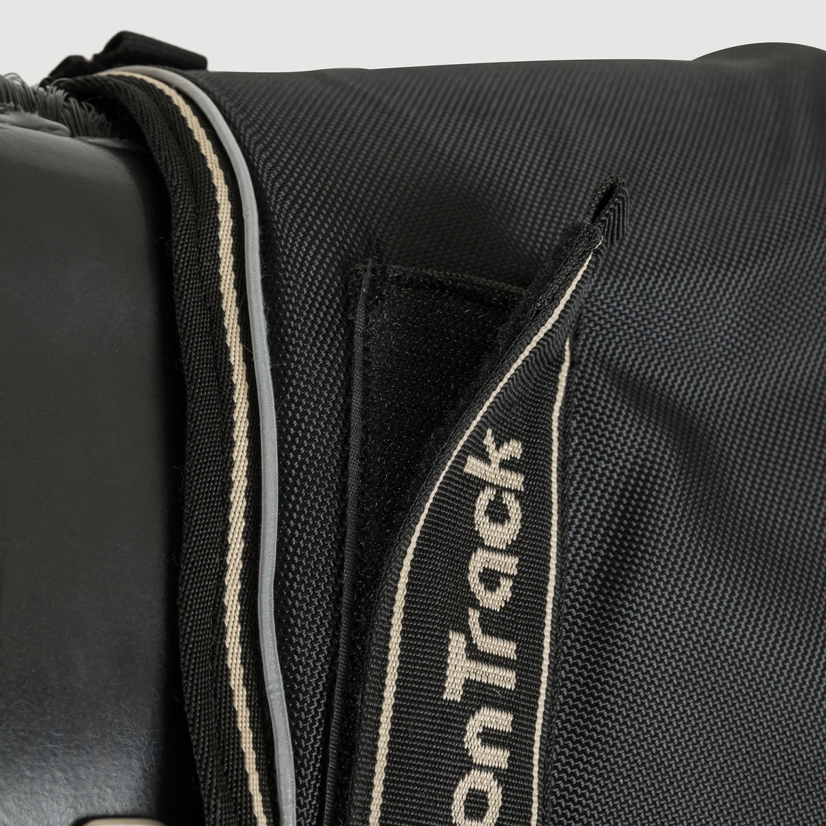 "Obsidian" outdoor deken met Afneembare Hals